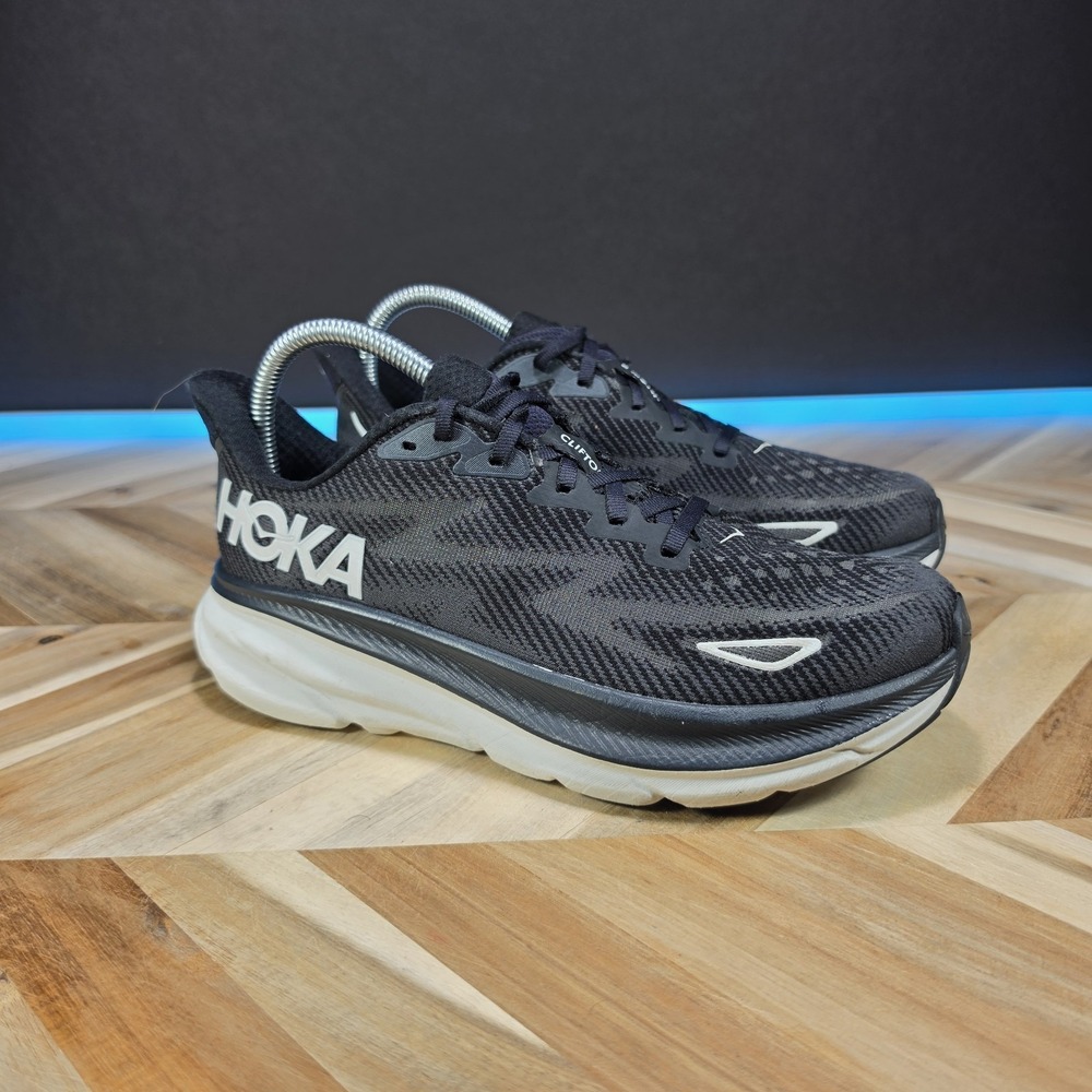 Hoka Clifton 9 Black White Women's 8 Running Shoes Sneakers 1127896 BWHT